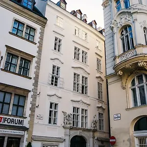Living Center , Wiedeń Austria